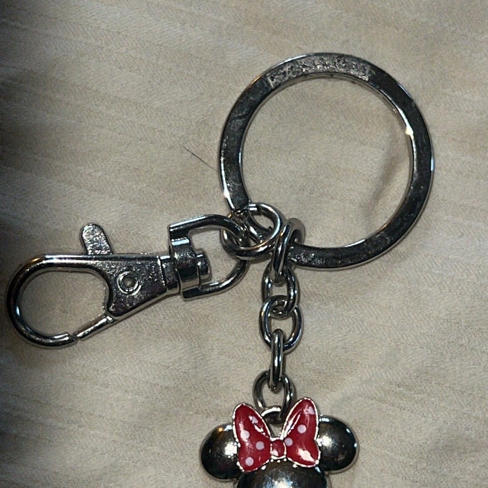 Disney Minnie Mouse Key Keychain, Silver - Picture 3 of 9